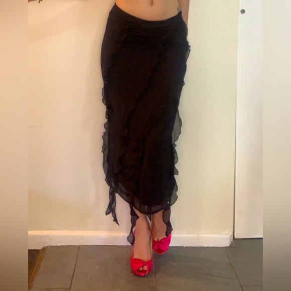 NWOT frilly black midi skirt - Picture 2 of 7